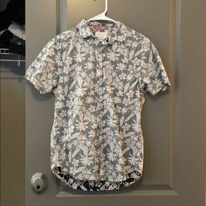 Denim & Flower Short Sleeve Button Down